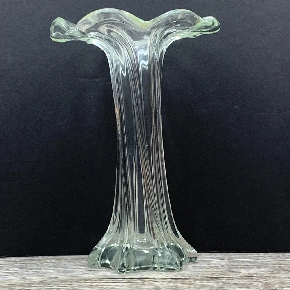 Clear Glass Fluted Trumpet Art Vase Ribbed Swirl Ruffled Rim Decor Vintage